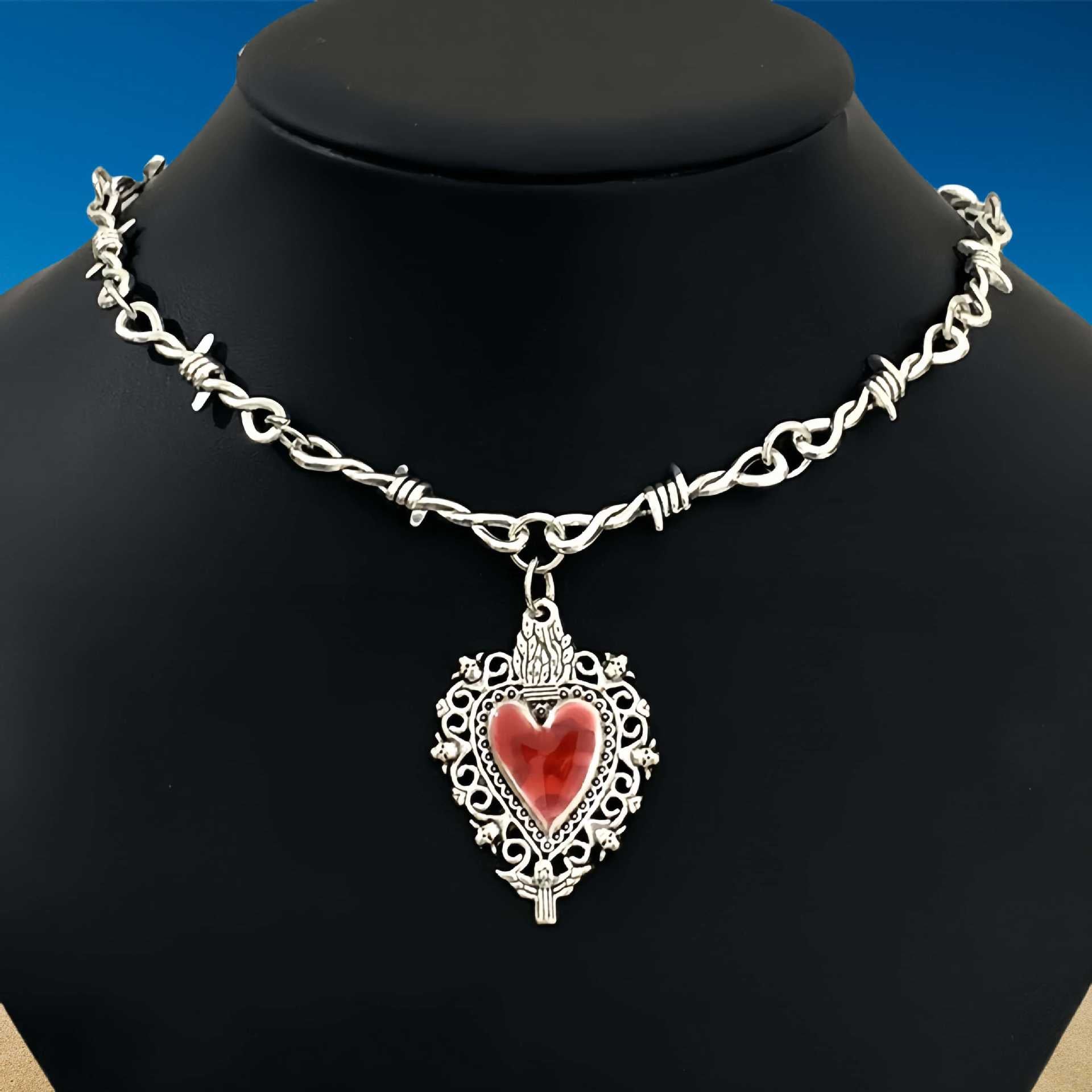 Thorny Barbed Necklace Unisex Accessory Punk Gothic Heart Unique Pendant