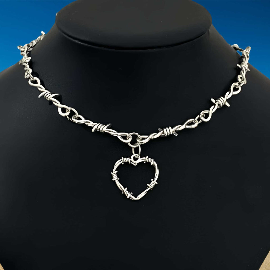 Thorny Barbed Necklace Unisex Accessory Punk Gothic Heart Unique Pendant