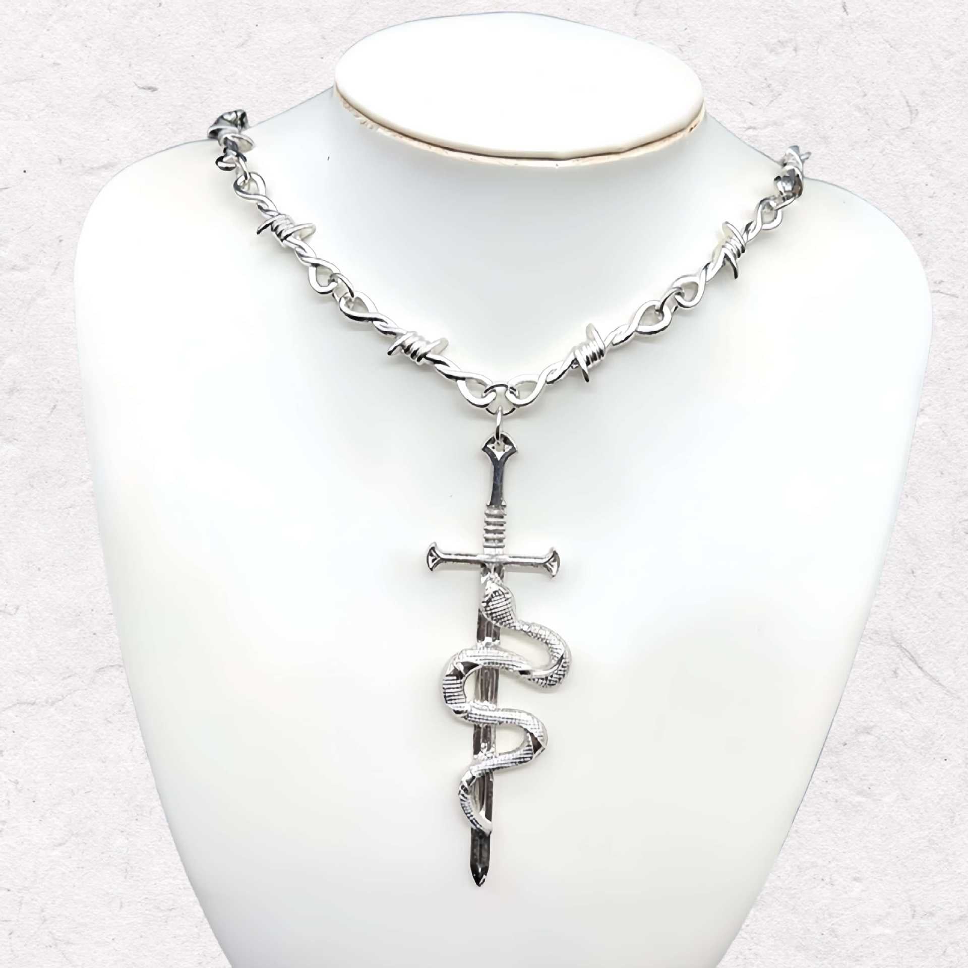 Thorny Barbed Necklace Unisex Accessory Punk Gothic Heart Unique Pendant